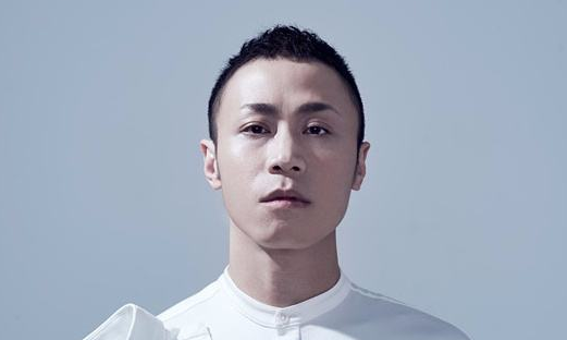 我要,这铁棒有何用,我有,这变化又如何,是啥歌