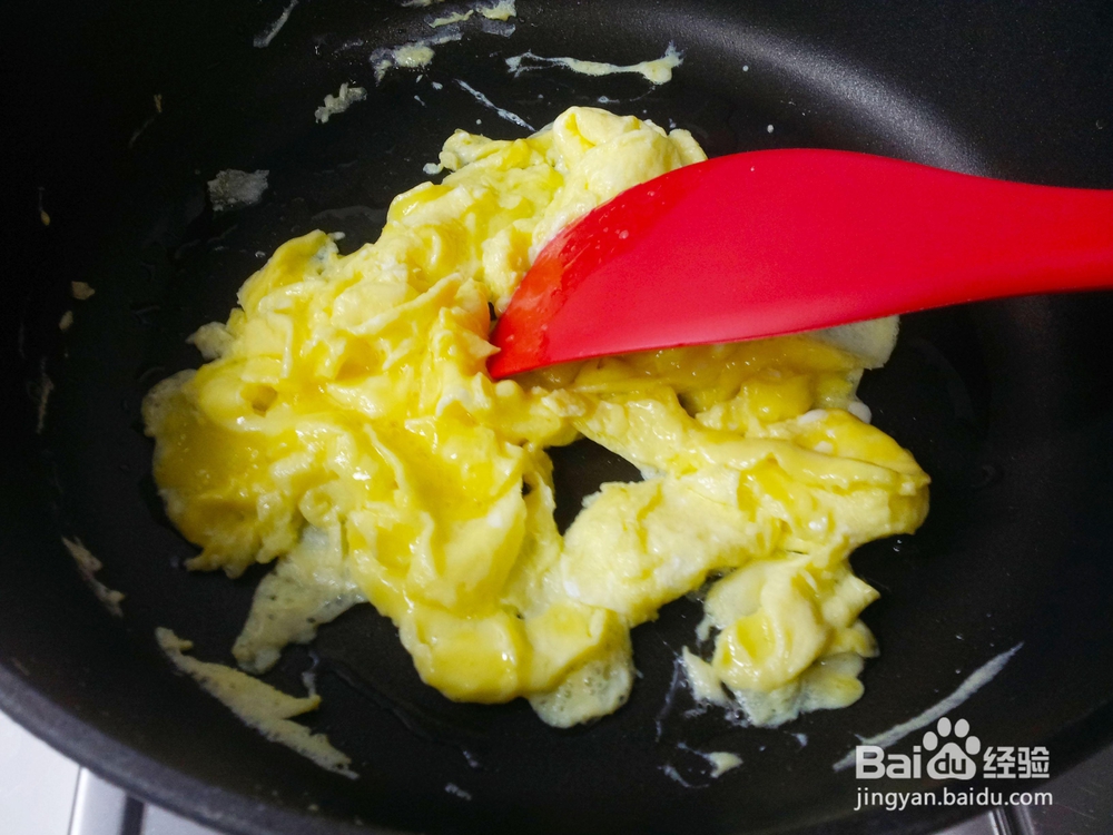 非常简单的秋葵豆干炒蛋