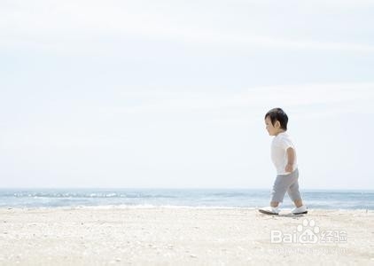 家长如何培养宝宝尽快学会走路
