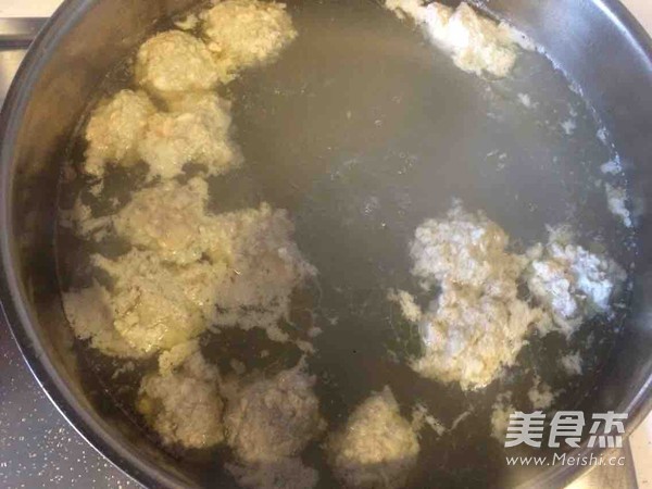小白菜肉丸汤