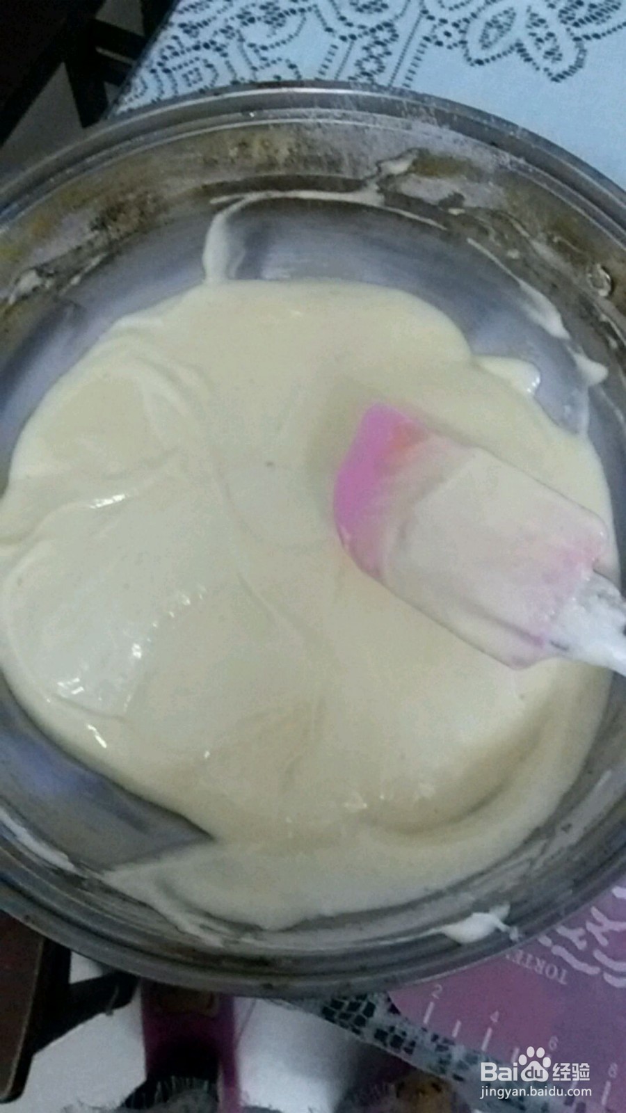 草莓蛋卷的做法