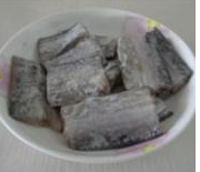 酒酿香酥竹签烤带鱼的制作过程