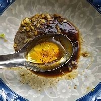 酸酸辣辣的饺子