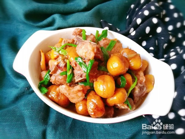 排骨焖板栗好吃的家常做法