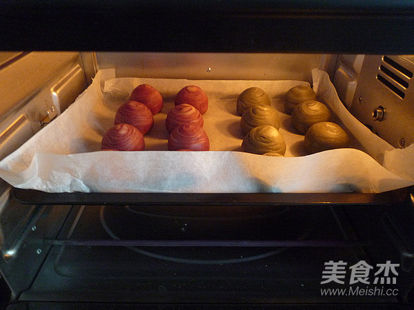 抹茶麻茸酥&红曲麻茸酥