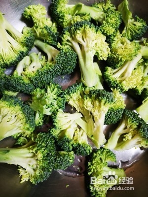 食补养生蒜香耗油西兰花的做法