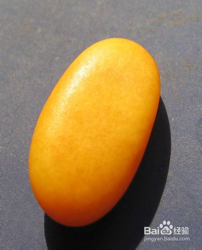 如何区分黄玉和黄沁玉、糖玉