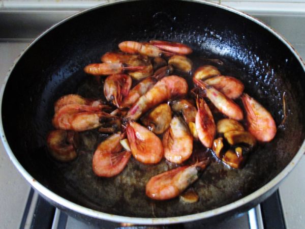 干煸蘑菇北极虾