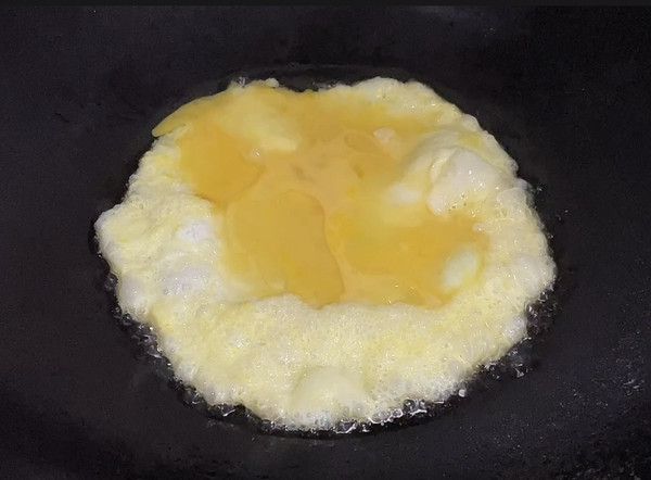 酱香鸡蛋炒芦笋尖