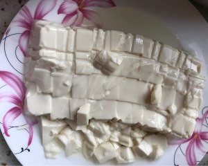 美食汤羹--嫩豆腐菌菇海鲜汤