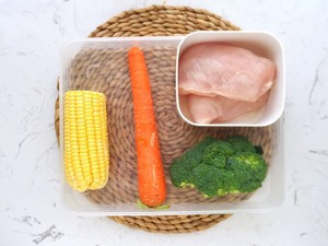 鸡胸肉时蔬饼的做法