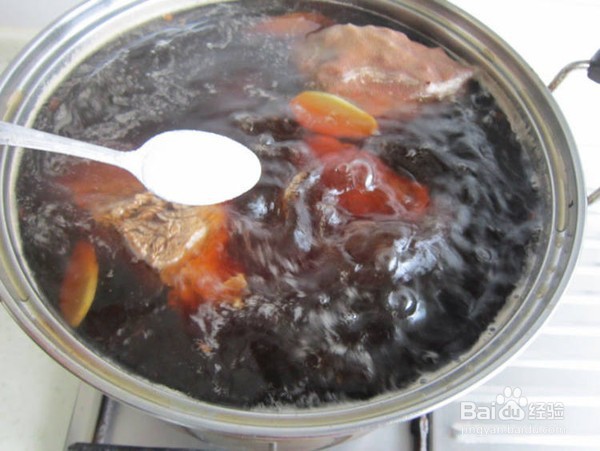 教你家常卤牛肉制作方法