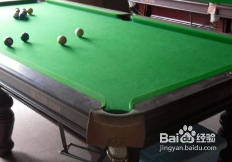 保养台球桌台呢的方法