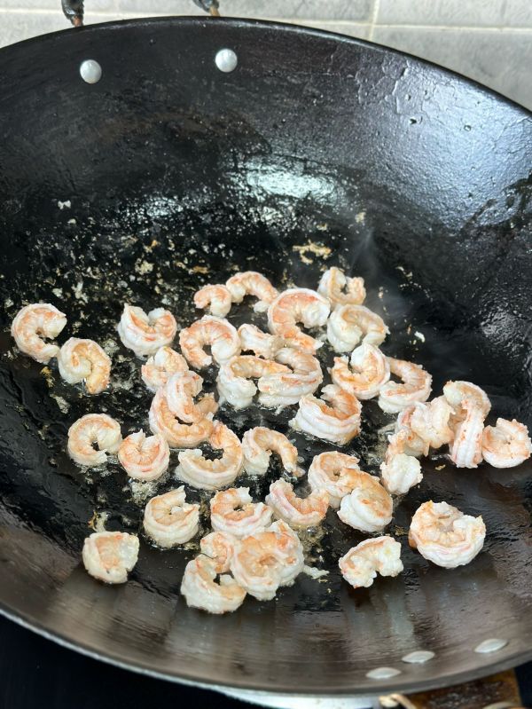 芦笋白蘑菇炒虾仁