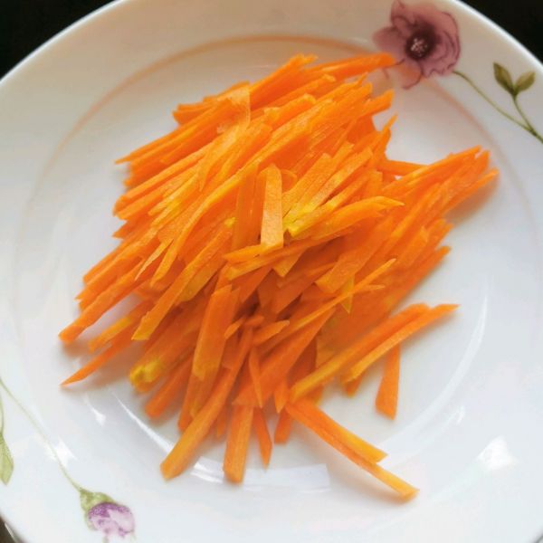 家常爆炒土豆丝