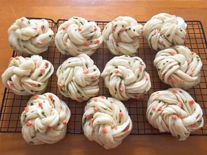 怎么做香葱火腿花卷