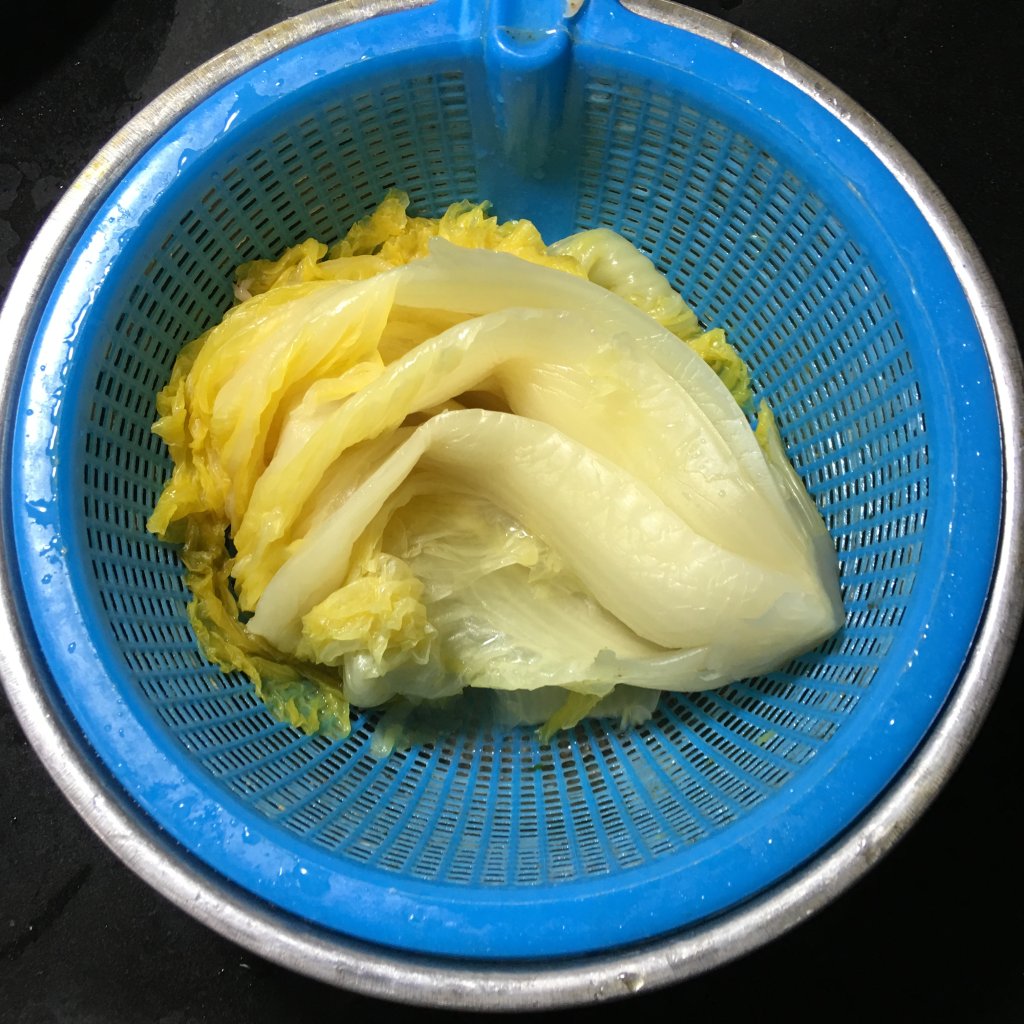 酸菜粉条炖排骨，你没有品尝过的人间美味