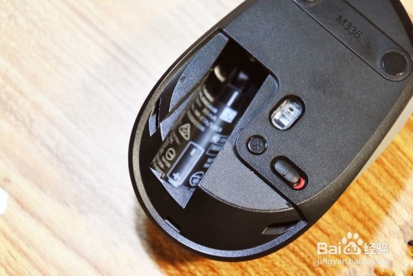 小巧方便 — Logitech 罗技 M336 蓝牙鼠标