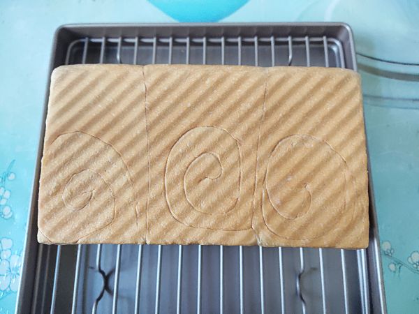 椰子油葡萄干吐司