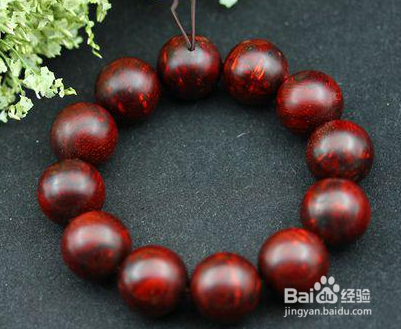 红酸枝和小叶紫檀的区别