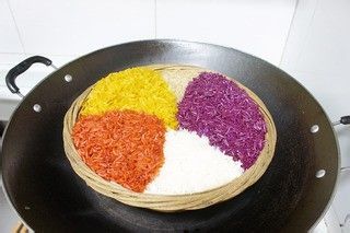 多彩春天：五色糯米饭的做法！