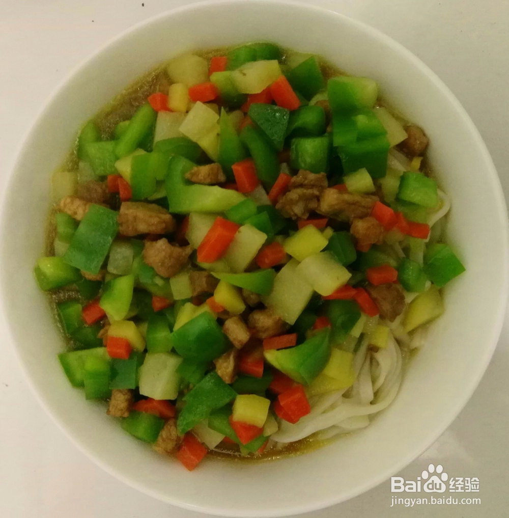 青椒土豆胡萝卜肉丁打卤面