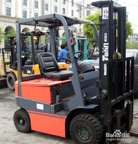 二手电动叉车电池保养与维护