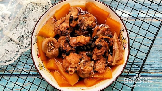 如何制作美味的豆豉鸡腿蒸南瓜