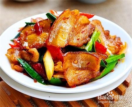 青椒炒回锅肉的制作方法