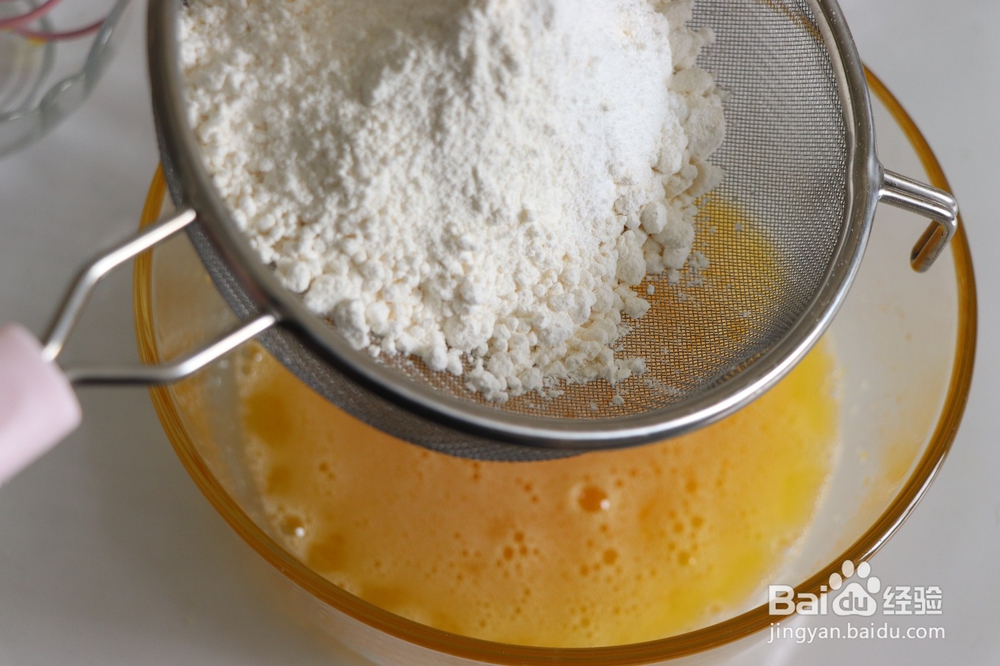 烘焙新手必做，心形蜂蜜玛德琳，经典美味！