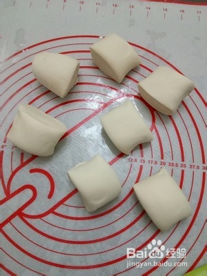 新式树叶豆沙馒头的美味做法