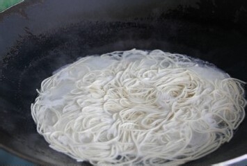 美食系列：好吃的牛肉面做法