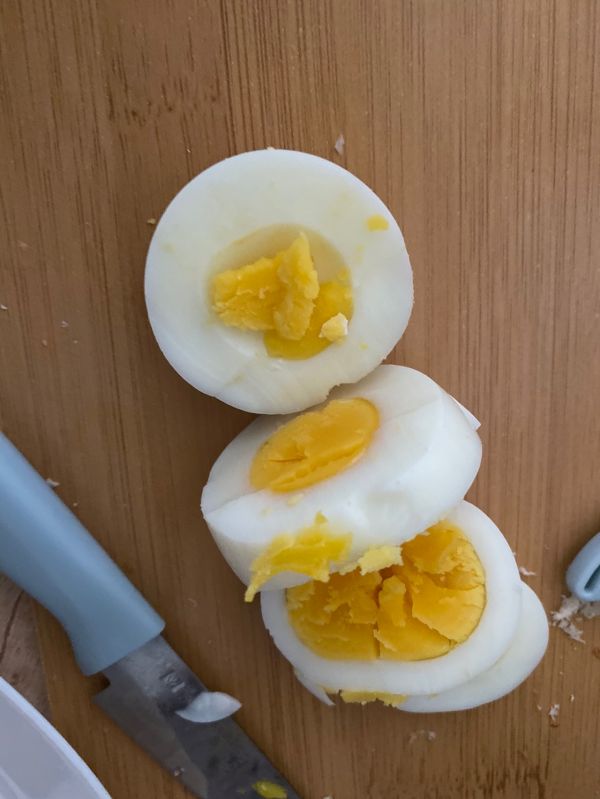 黑芝麻鸡蛋面包片