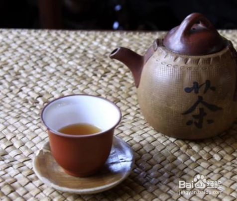 隔夜茶在日常生活中有什么用处？