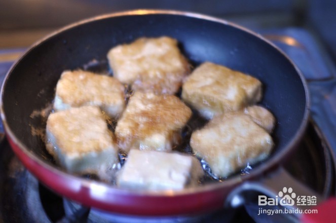 非常好吃的家常味的鸡蛋炒豆腐