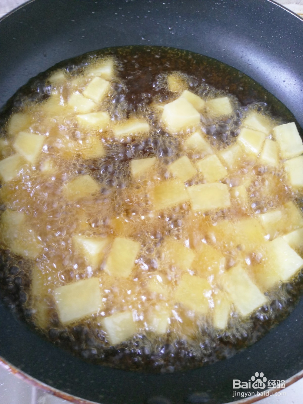 干锅土豆鸡块儿的做法