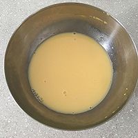 在家制作美味的焦糖布丁