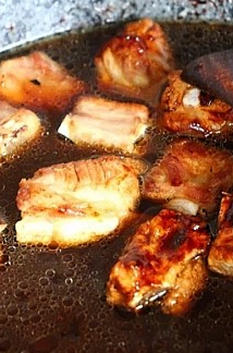 电饭锅版排骨焖饭,隔壁的小孩都馋哭了!