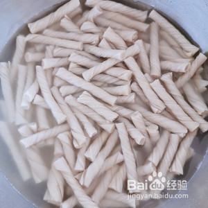 家庭版小辣条的做法