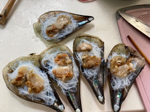 蒜蓉粉丝蒸带子