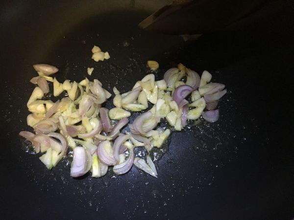 奶酪蘑菇炖糙米饭