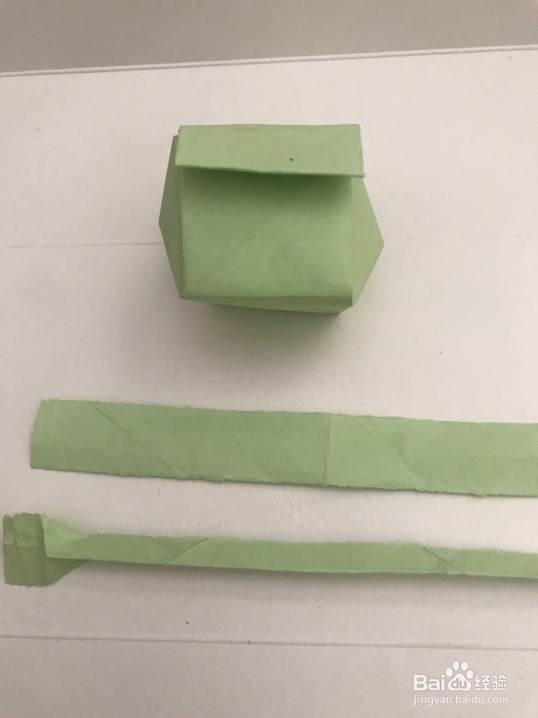 怎样折叠一个小手提包
