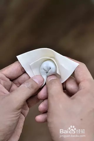 鲜嫩爽滑:鲜虾肉馄饨