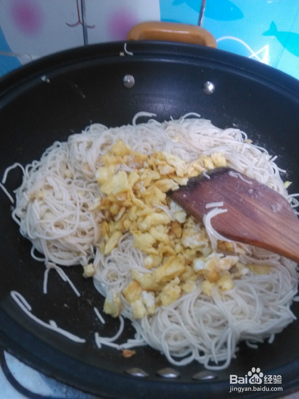 如何做炒面才不黏糊?