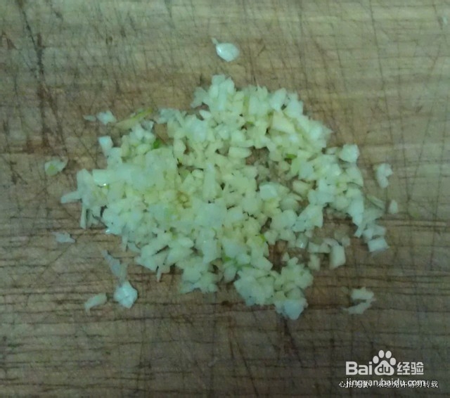 亲手采撷的好味--蒜泥马兰头