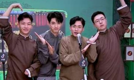 秦霄贤经常在哪里直播