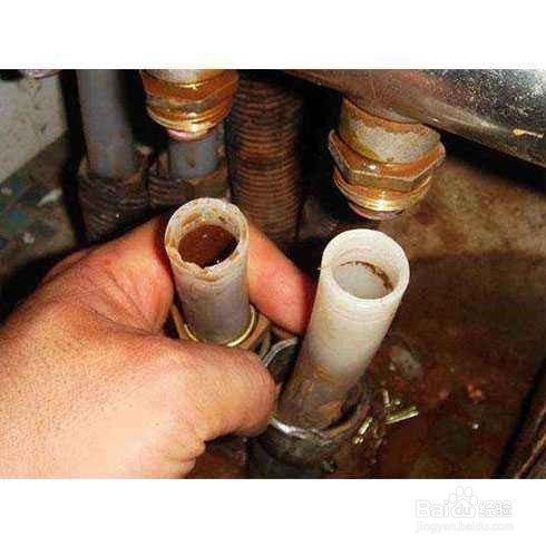 自来水管道水垢清洗剂的清洗方式