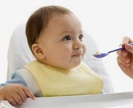 四个月宝宝添加辅食需要注意哪些？