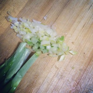 怎样调芹菜和肉的水饺馅家常做法