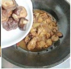 七夕节品味地道的家常菜-----香菇炖鸡